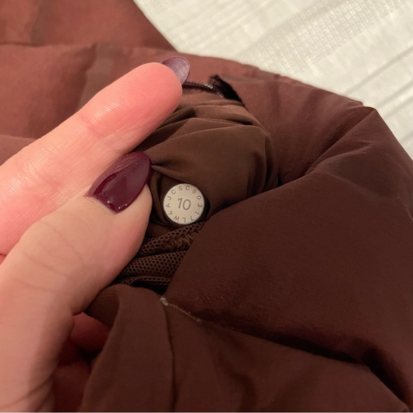 Lululemon Down & Around Vest (Dark Cedar) Size 10 HTF - Picture 12 of 16
